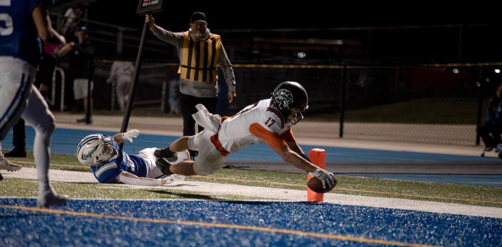 Sturgis gets road win over Plainwell 21-19